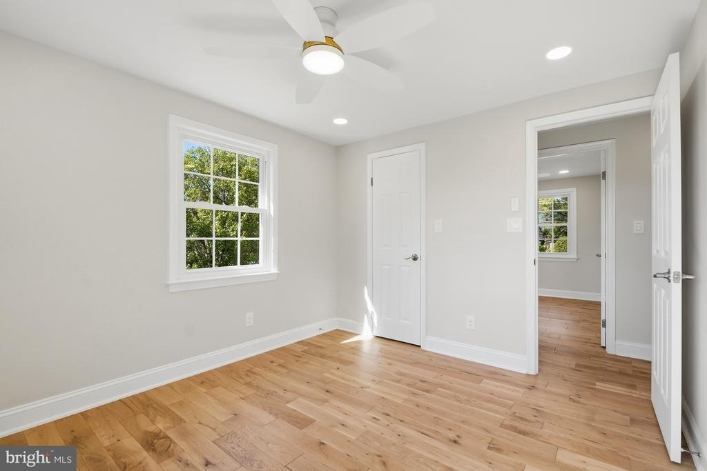 12301 Espalier Place - Photo 27