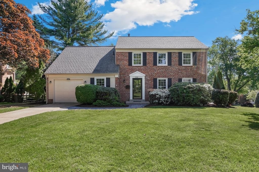 12301 Espalier Place - Photo 0