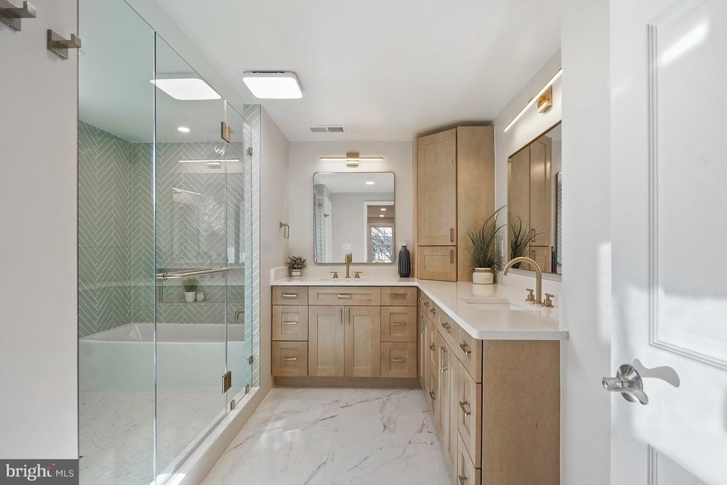 12301 Espalier Place - Photo 24