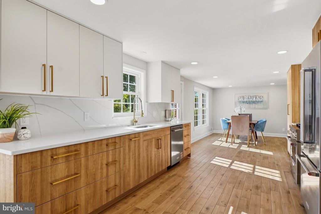 12301 Espalier Place - Photo 4