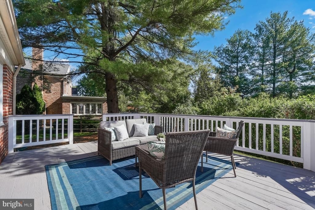 12301 Espalier Place - Photo 39