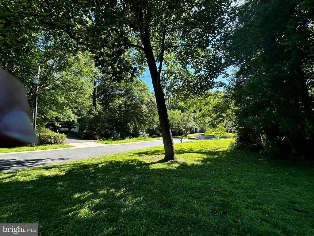 6900 Heatherhill Road - Photo 5