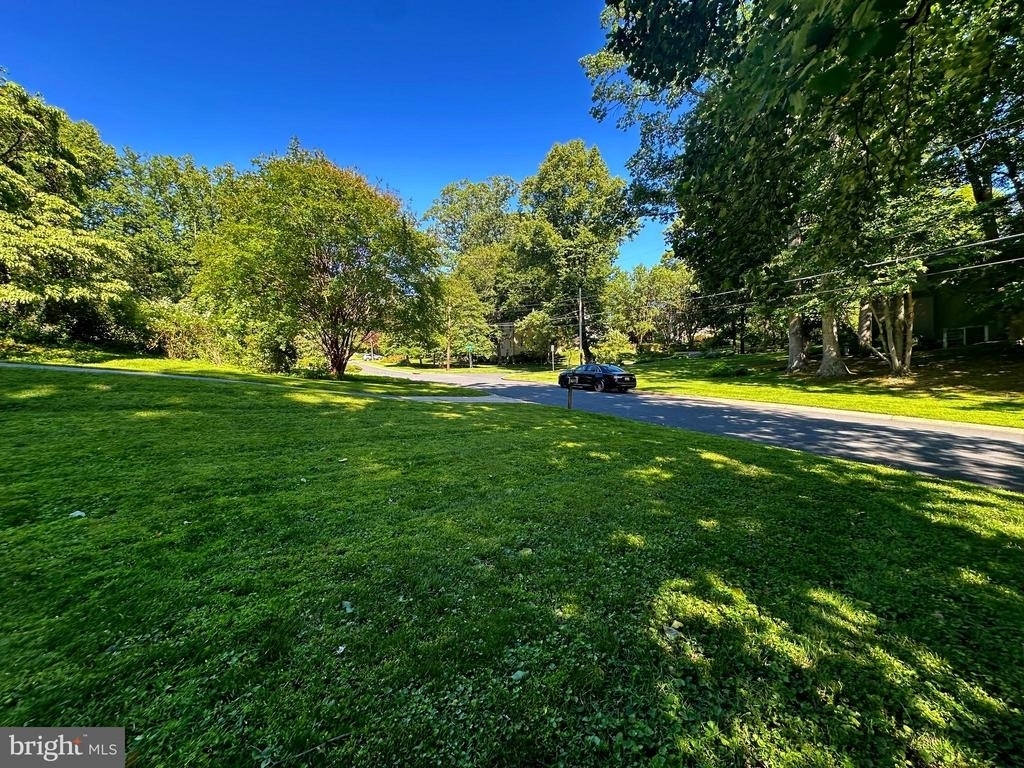 6900 Heatherhill Road - Photo 3