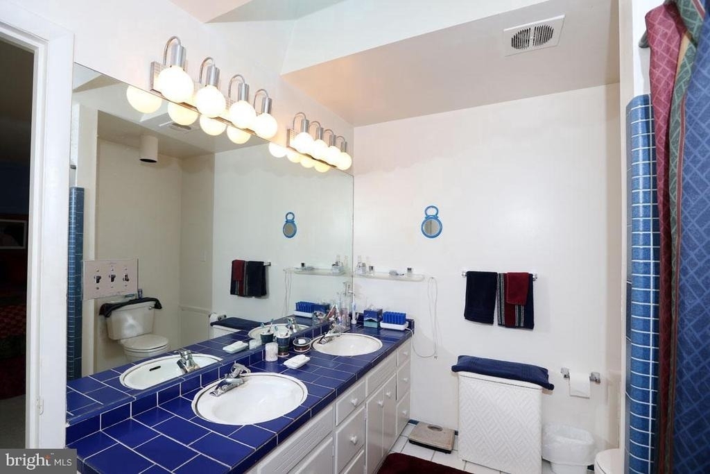6900 Heatherhill Road - Photo 20