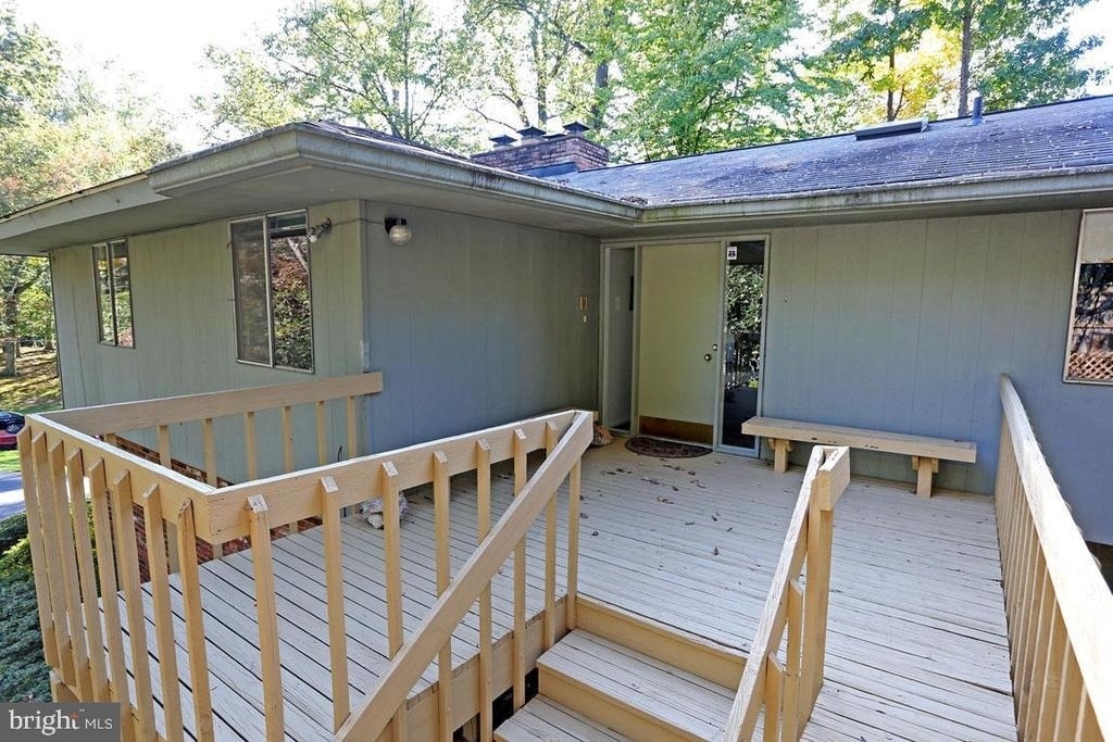 6900 Heatherhill Road - Photo 6