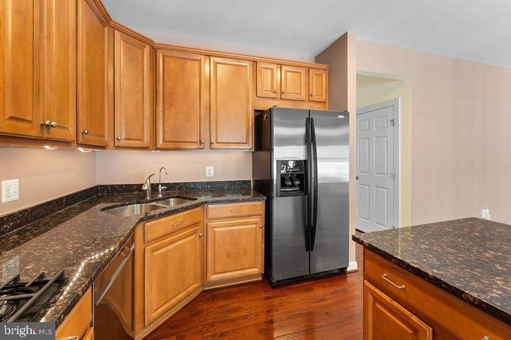 1627 Whitehall Drive - Photo 11