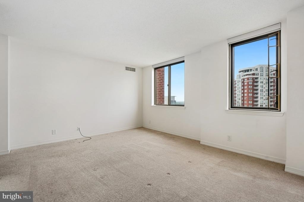 5809 Nicholson Lane - Photo 14
