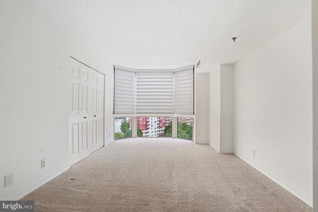5809 Nicholson Lane - Photo 19