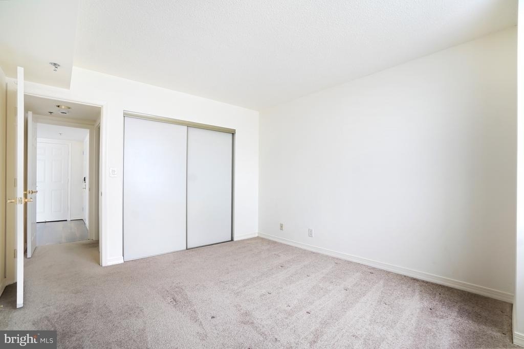 5809 Nicholson Lane - Photo 25