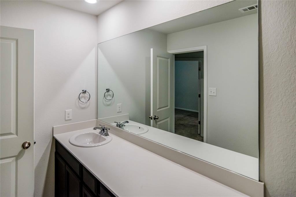 5713 Pleasanton Pkwy - Photo 9