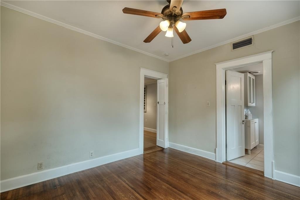 815 E 31st St - Photo 9
