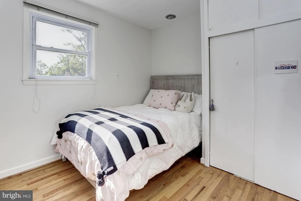 6408 Tisdale Terrace - Photo 11