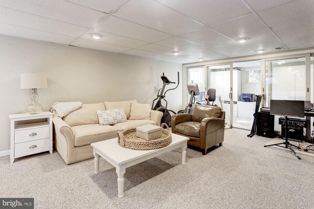 6408 Tisdale Terrace - Photo 16