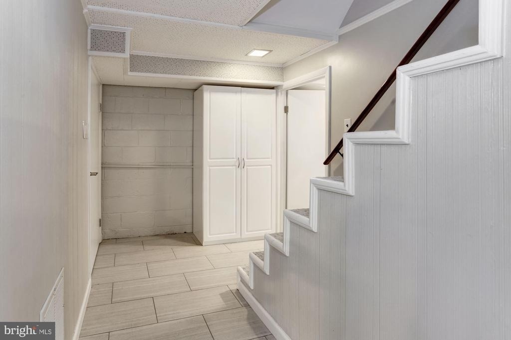 6408 Tisdale Terrace - Photo 14