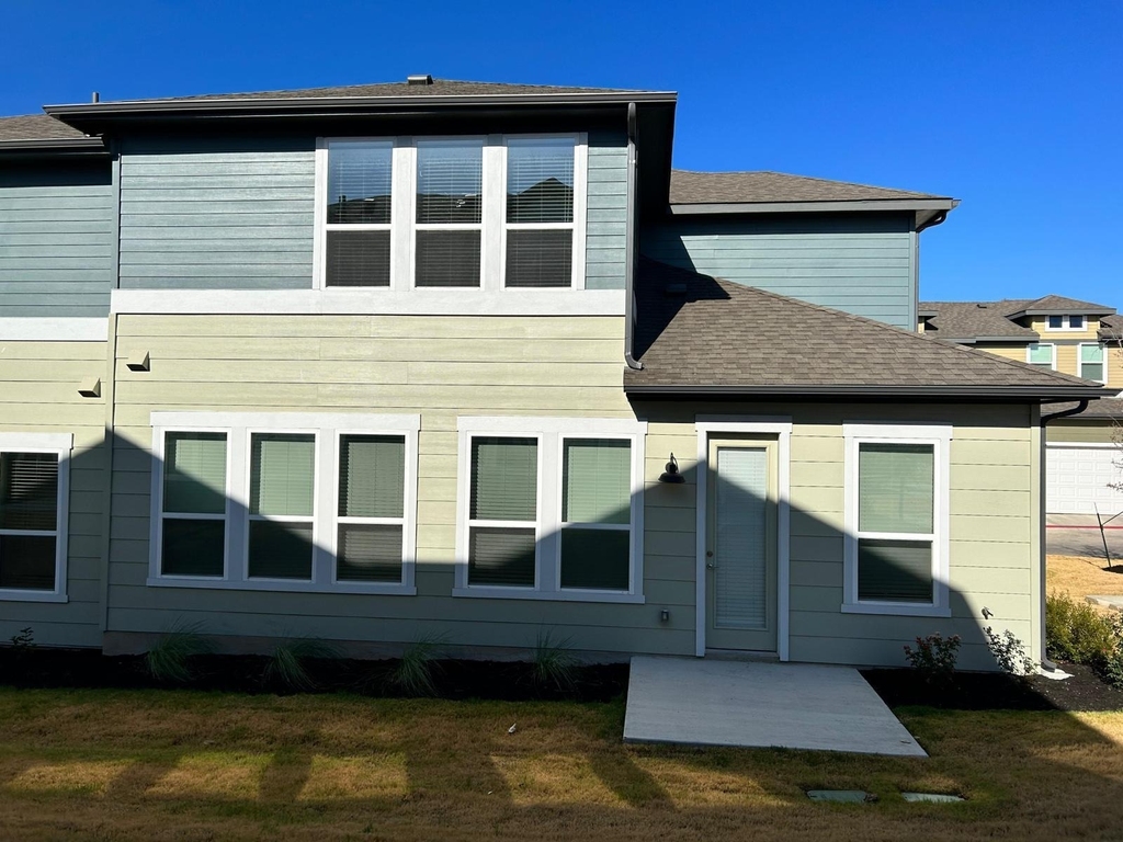 1015 Vista View Dr - Photo 3