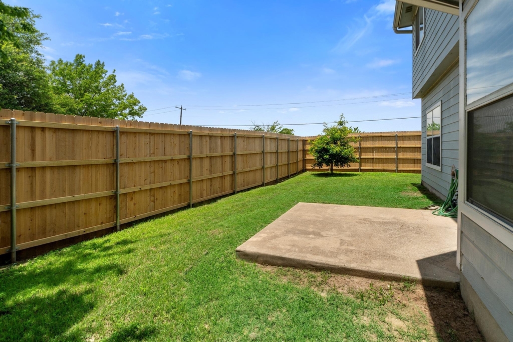 1908 Windy Park Dr - Photo 26