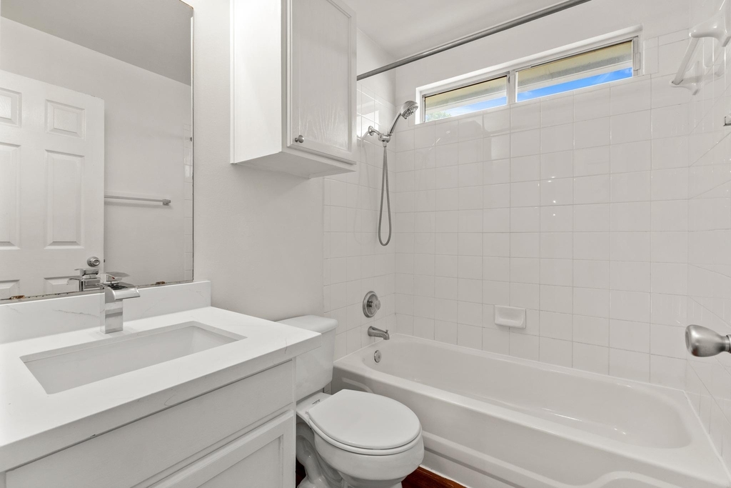 1908 Windy Park Dr - Photo 22