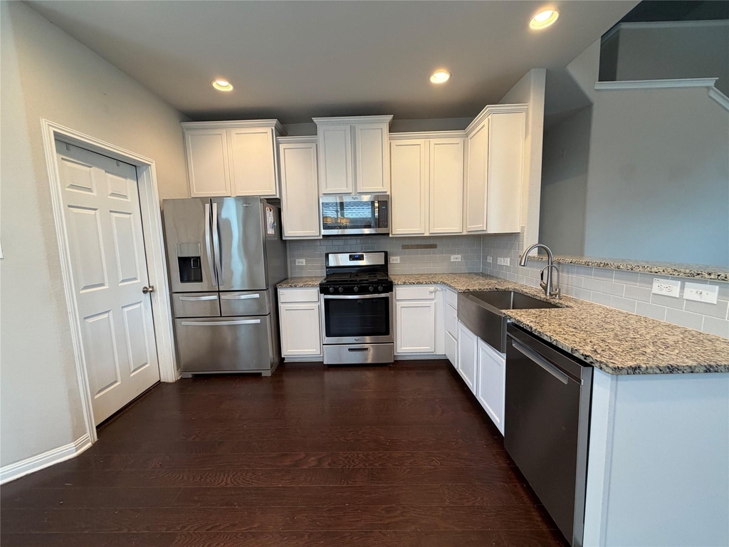 13221 Olivers Way - Photo 6