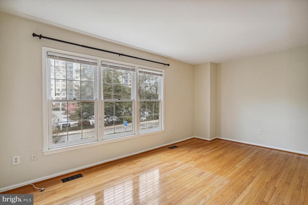 5407 Grove Ridge Way - Photo 15