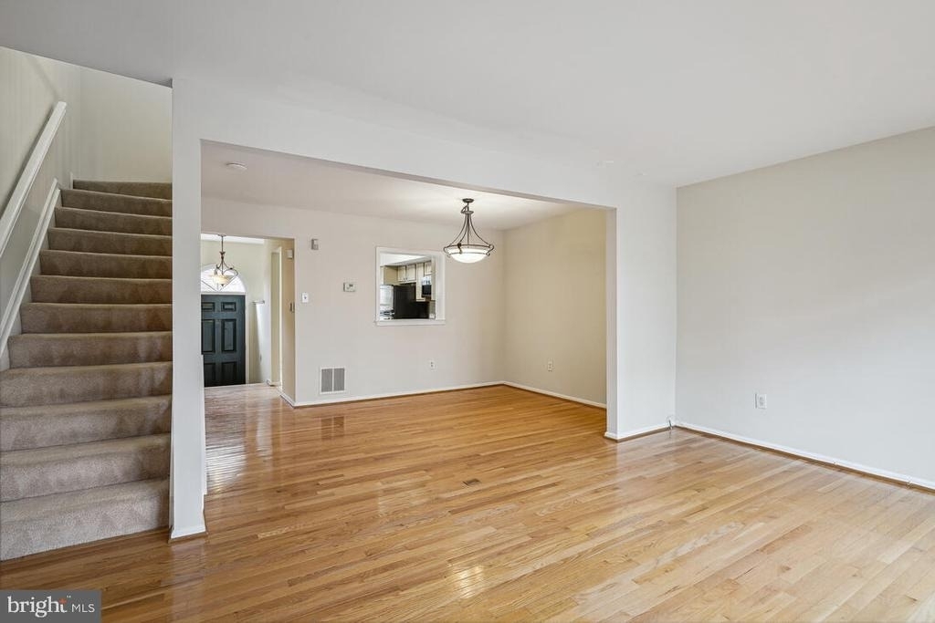 5407 Grove Ridge Way - Photo 7