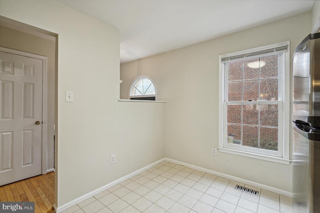 5407 Grove Ridge Way - Photo 11