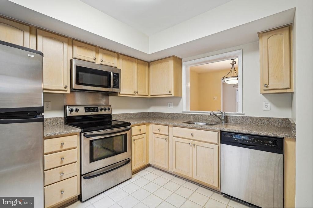 5407 Grove Ridge Way - Photo 9