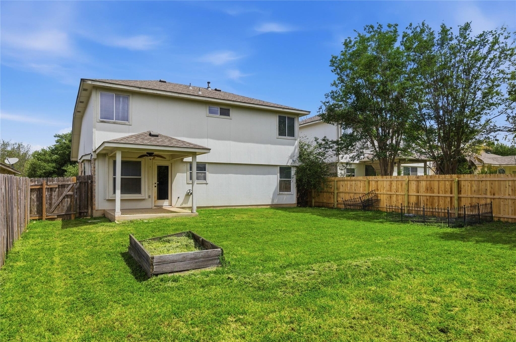 3774 Castle Rock Dr - Photo 19