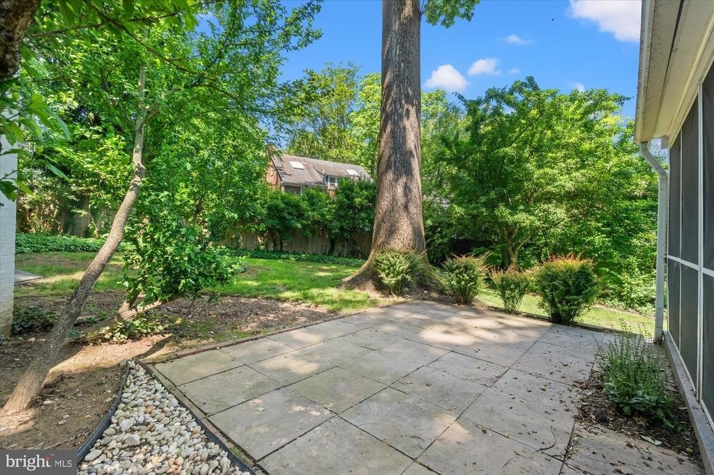 7014 Beechwood Drive - Photo 21