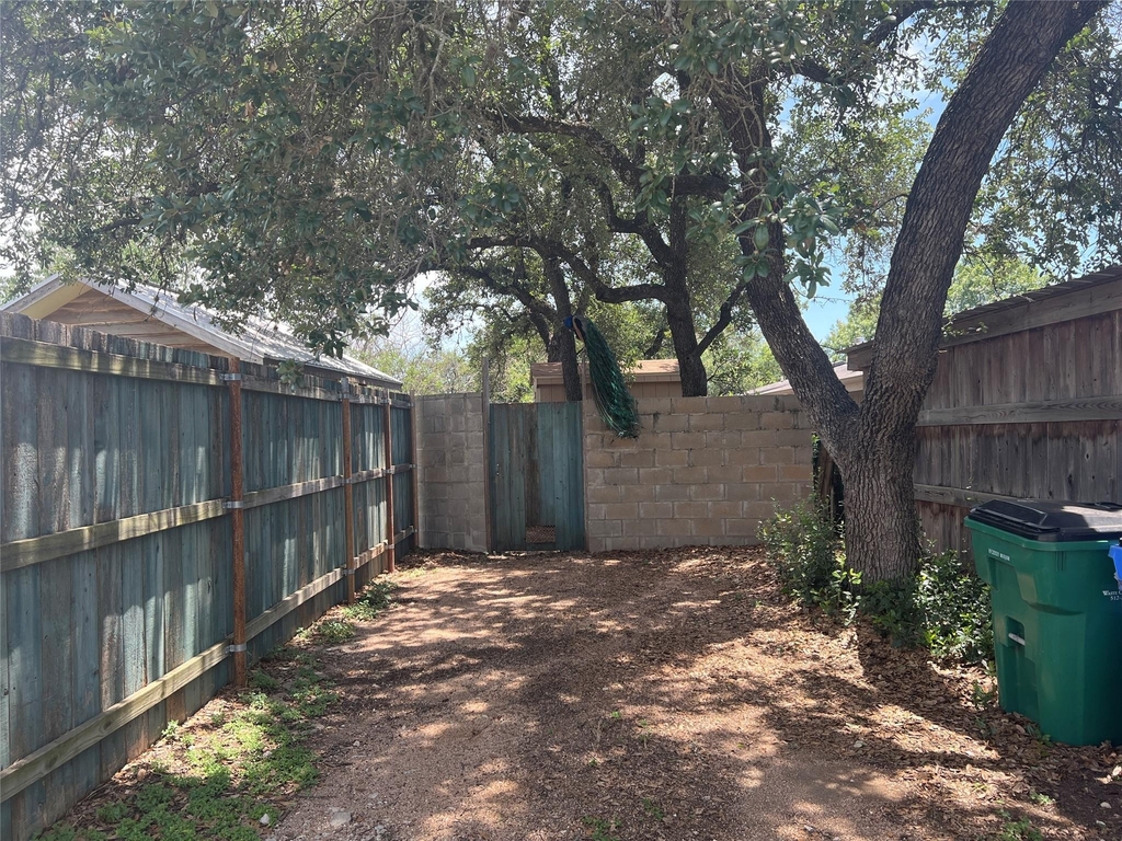 15303 Texas St - Photo 2