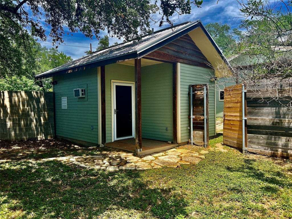 15303 Texas St - Photo 0