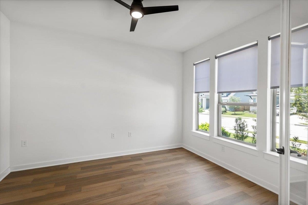 8320 Hubble Walk - Photo 16