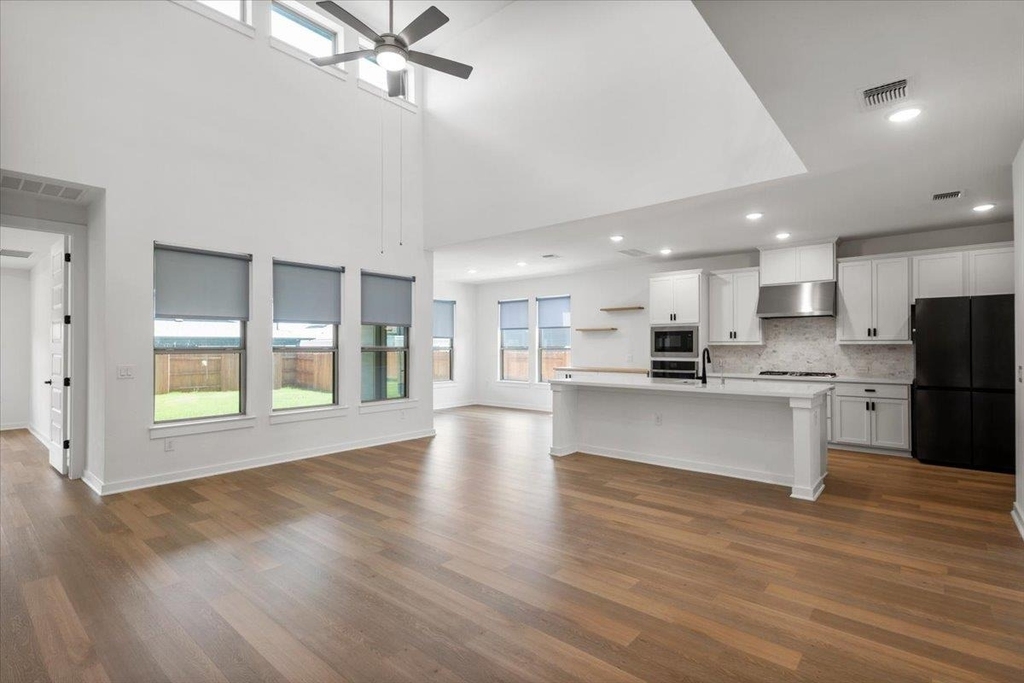 8320 Hubble Walk - Photo 5