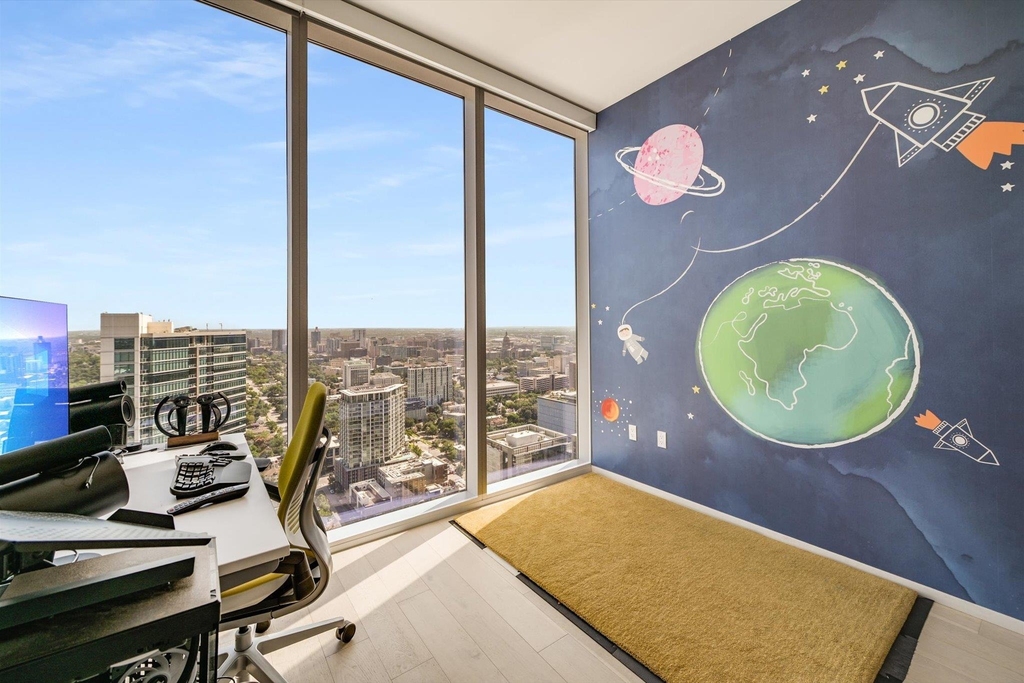 301 West Ave - Photo 8