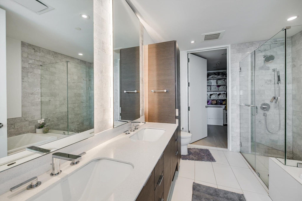 301 West Ave - Photo 6