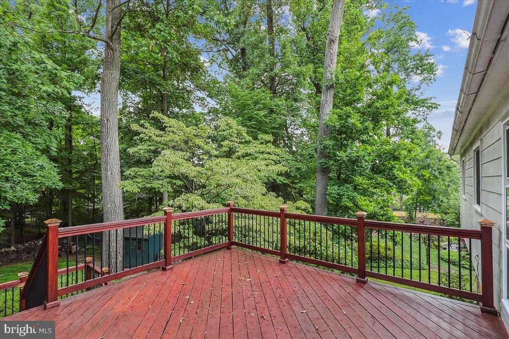 1397 Canterbury Way - Photo 20