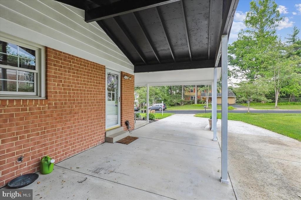 1397 Canterbury Way - Photo 21