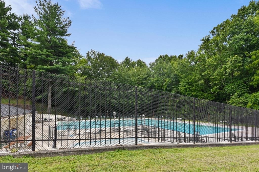 18722 Walkers Choice Road - Photo 21