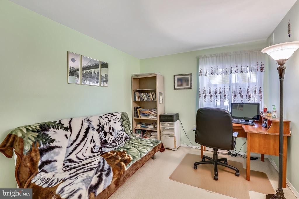 18722 Walkers Choice Road - Photo 17
