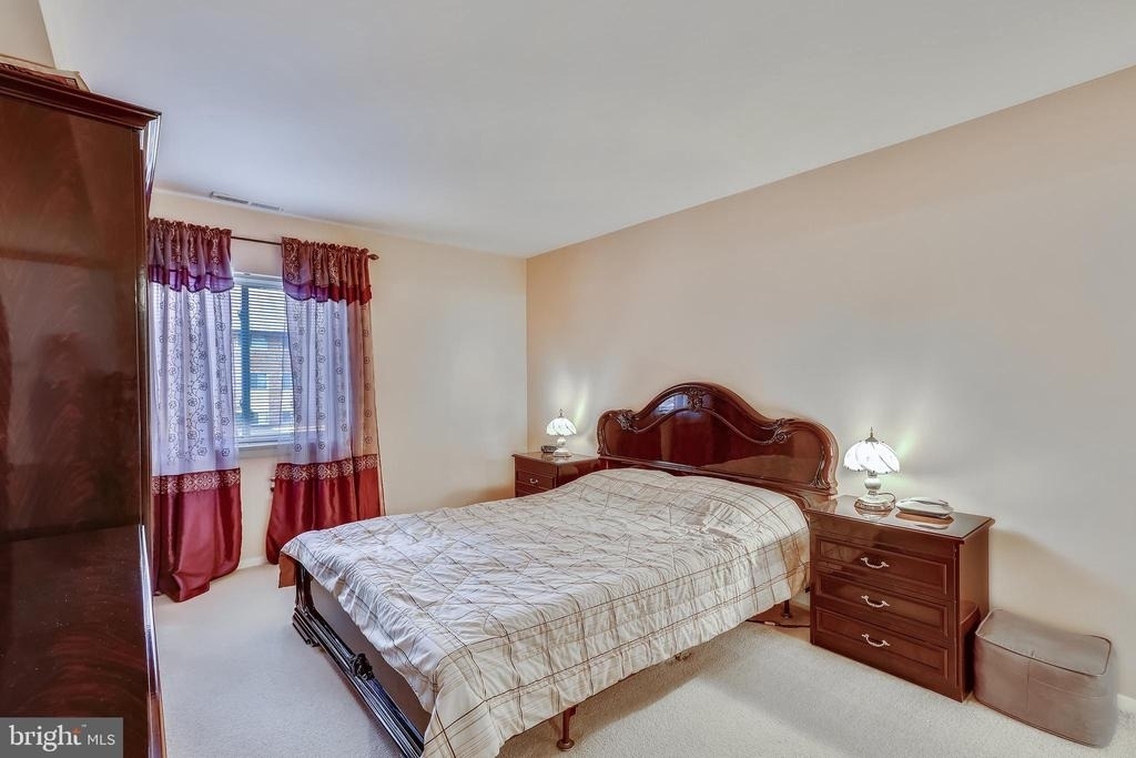 18722 Walkers Choice Road - Photo 14