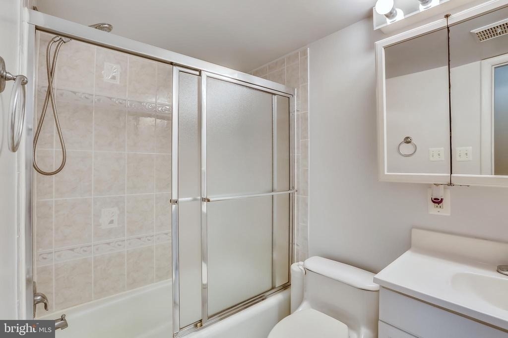 18722 Walkers Choice Road - Photo 19