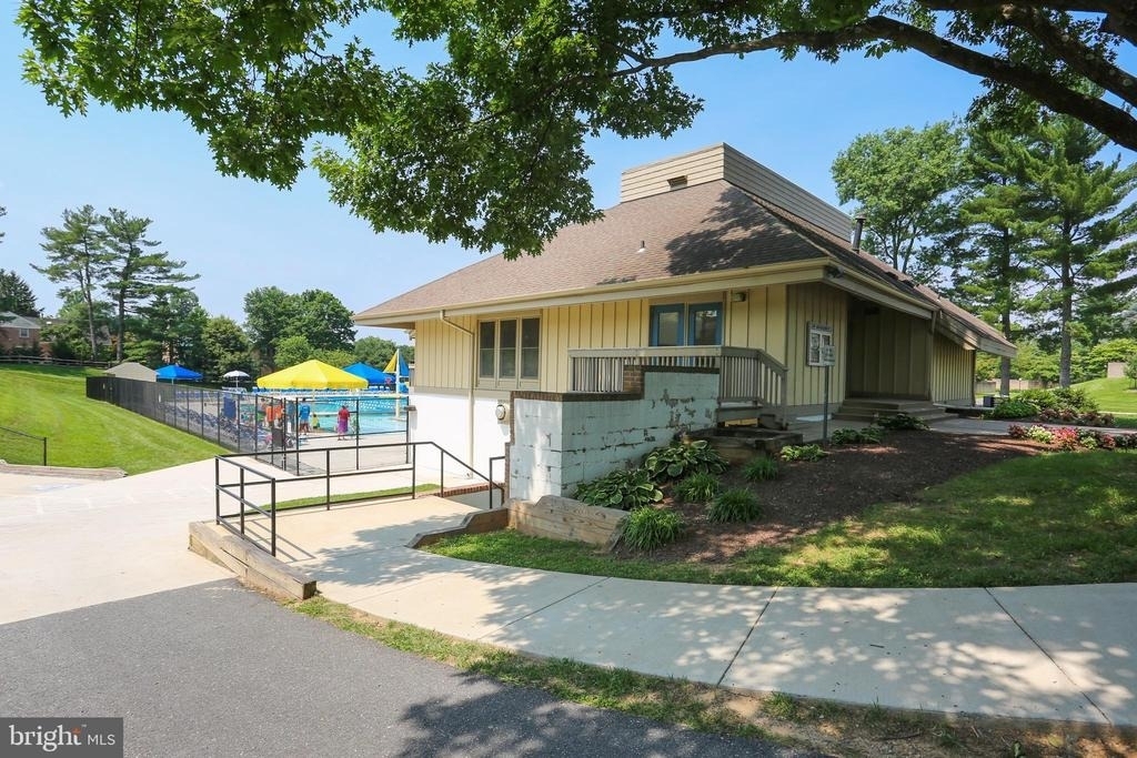 18722 Walkers Choice Road - Photo 35