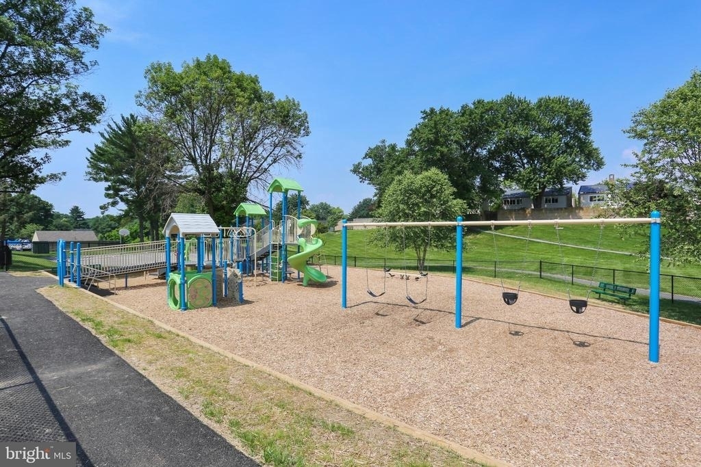 18722 Walkers Choice Road - Photo 36