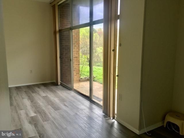 18730 Walkers Choice Road - Photo 8