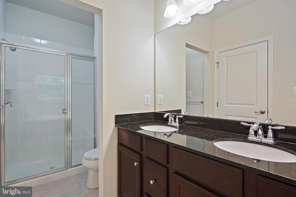 11675 Emerald Green Drive - Photo 17