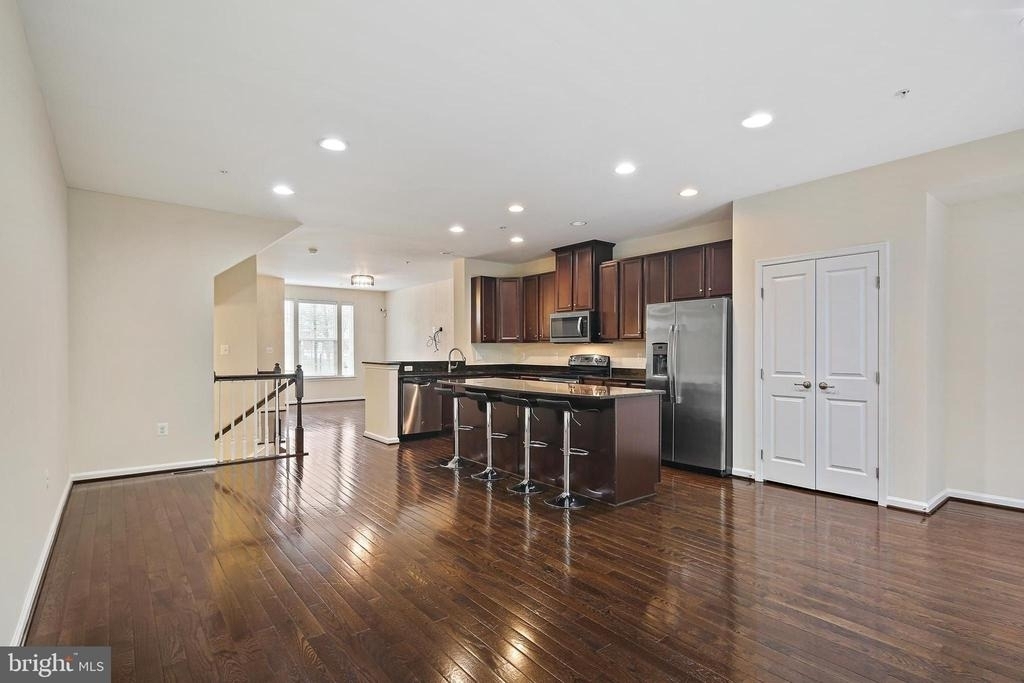 11675 Emerald Green Drive - Photo 3