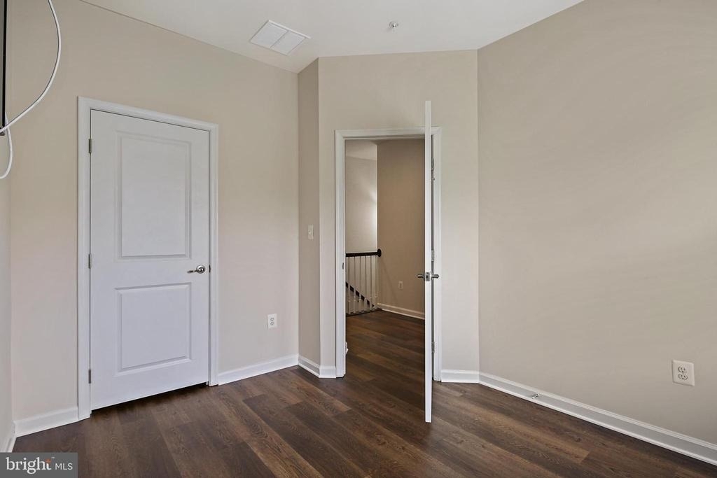 11675 Emerald Green Drive - Photo 22
