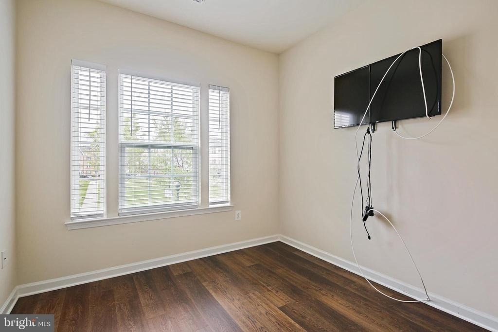11675 Emerald Green Drive - Photo 21