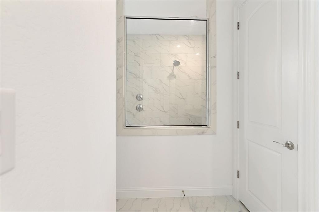 1045 Villa Rialto Vw - Photo 19