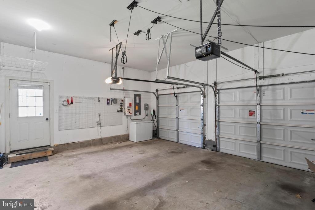 5790 Hunt Club Road - Photo 41
