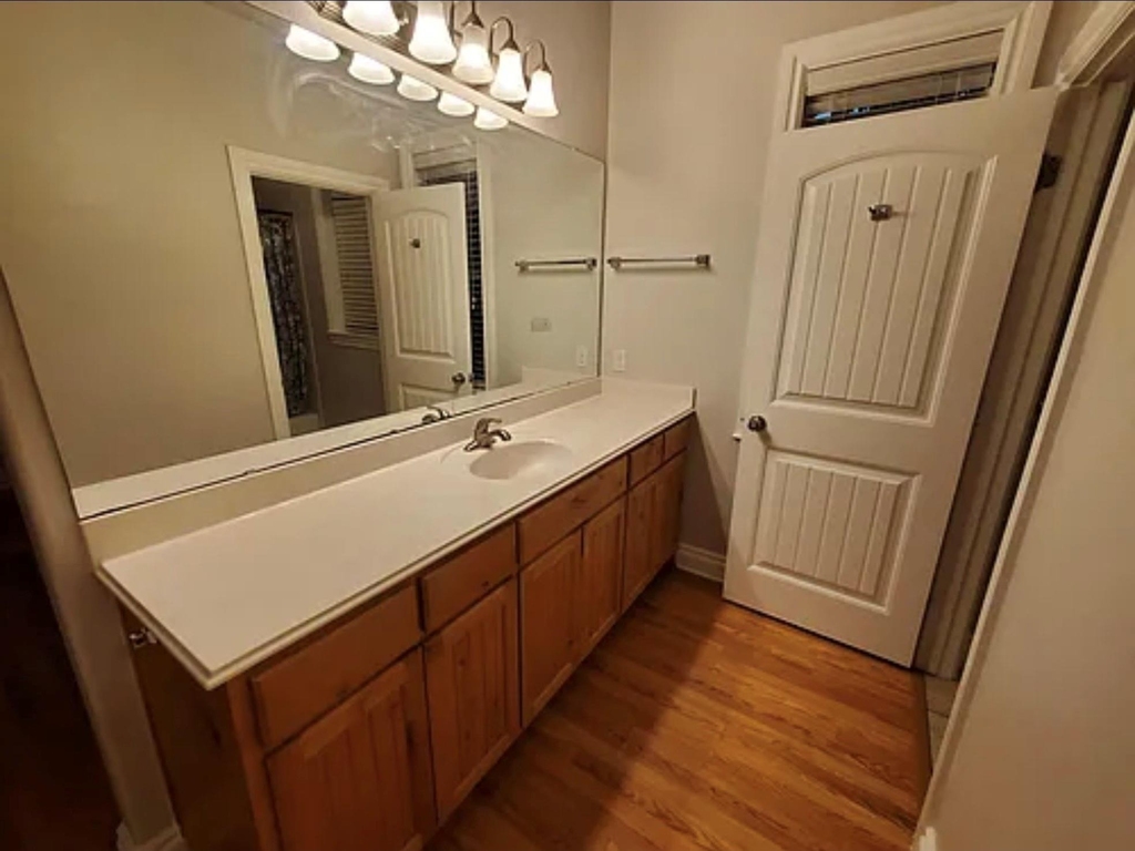 203 E Pecan St - Photo 14
